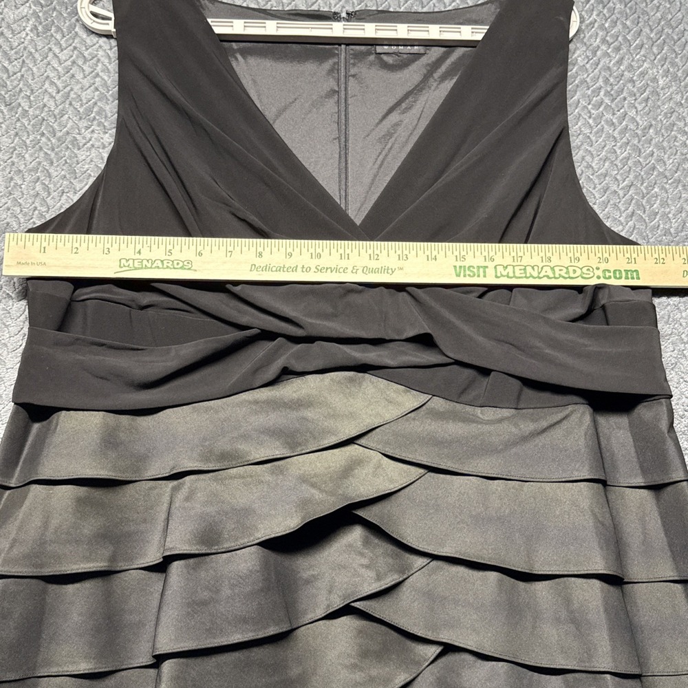 Adrianna Papell Woman 20W Black Tiered Cocktail Dress Sleeveless V-Neck - Picture 11 of 12